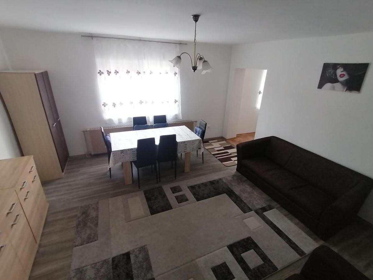 Вилла Family House Эгер Экстерьер фото